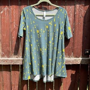 LuLaRoe Perfect T | size S